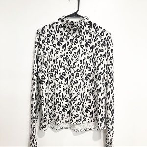Something Navy Leopard Print Turtleneck